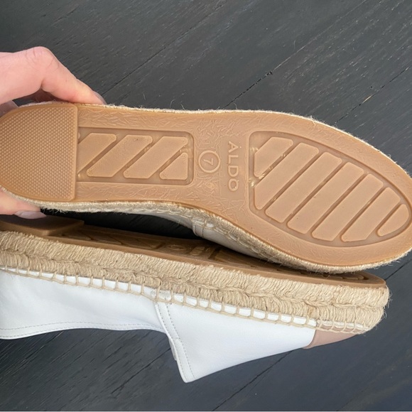 Brand new White and beige slip on aldo sneakers size 7 - Picture 3 of 4